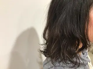 ミディアム 暖色カラー🍊 ボブ🌿顔周りcutのヘアスタイル