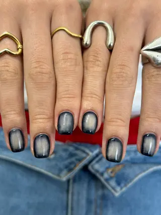 ネイル kiii.__ ✴︎*のネイルデザイン