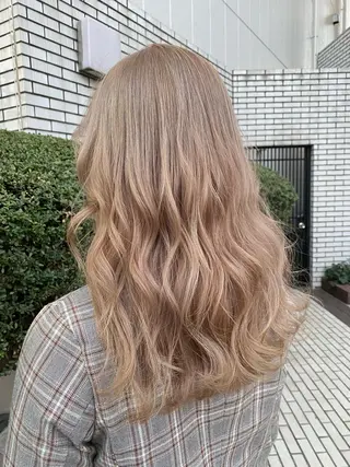 ロング カラー 遠藤沙也加 /レイヤーカットのヘアスタイル