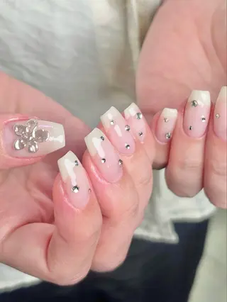 ネイル SUNNY BAE. 🌼AYANAのネイルデザイン