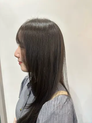 セミロング カラー Faire所属・清水佳緖 ShimizuKaoのヘアスタイル