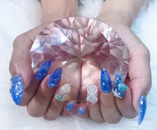 ネイル ベスティオーラ/小竹 花香のネイルデザイン