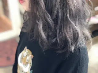 セミロング カラー 北條 優輝のヘアスタイル