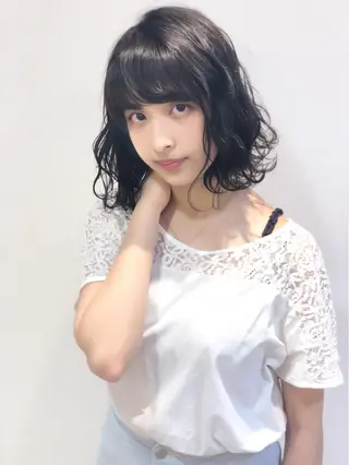 ショート カラー ディレクター ノナカのヘアスタイル