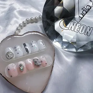 ネイル élu by Noriko 前原のネイルデザイン