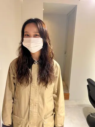 ロング パーマ io濱川 遥のヘアスタイル