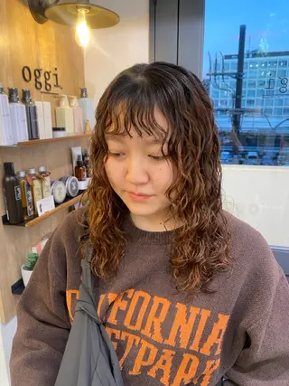 ロング 🖤🌀くるくる パーマ🌀🖤ayaのヘアスタイル