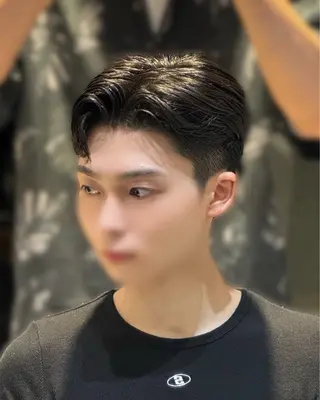 ショート パーマ メンズ YUKI🇰🇷 カルマ／ダウンパーマのヘアスタイル