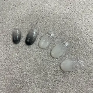 ネイル MAXKELLY EMIのネイルデザイン