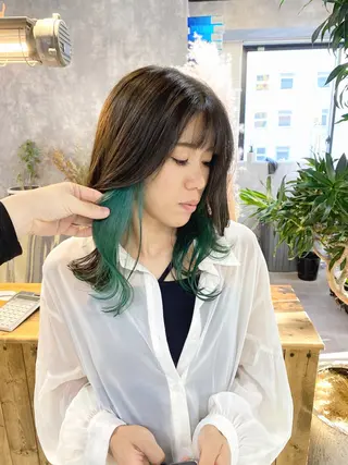 セミロング 【.ico】心斎橋 飛田ゆうきのヘアスタイル