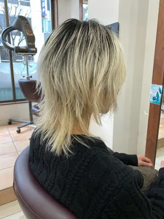 セミロング カラー メンズ ベリショディレクター 小野 健太郎のヘアスタイル