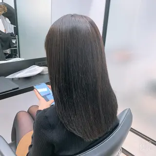 カラー サイドバング 🇰🇷沼田　拓斗のヘアスタイル