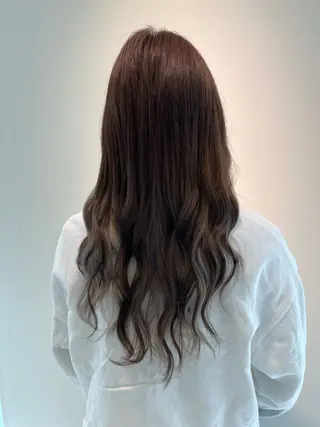 ロング EARTH長岡 🌼渡辺まい🌼のヘアスタイル