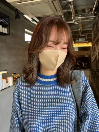 セミロング カラー the OSCAR所属・韓国ヘアスタイリスト Harukaのヘアスタイル