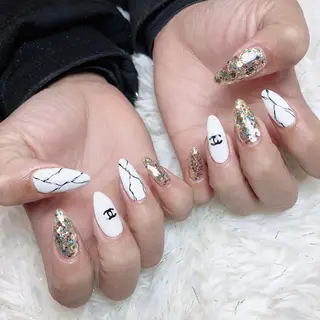 ネイル ロング ☺︎山部 志麻☺︎のネイルデザイン