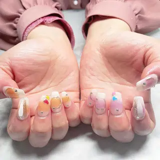 ネイル 加瀬 アンジェリーのネイルデザイン