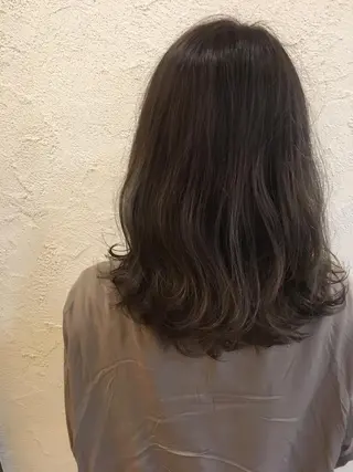 セミロング カラー ヘアアレンジ 💎TAKA 💫髪質改善🏆のヘアスタイル