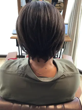 ショート カラー やまぐち まりんのヘアスタイル