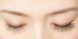 マツエク・マツパ ヘアークリエーションミーク本店所属・♢МИГ (ミーク)♢のマツエク・マツパデザイン