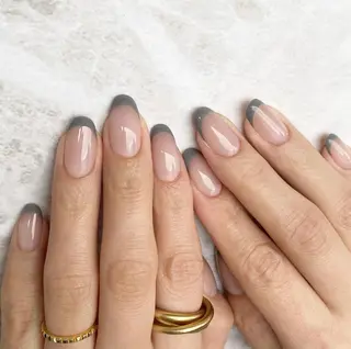 ネイル アイブロウ 大塚眉毛|ハンドケア |肌管理の眉毛・アイブロウイメージ