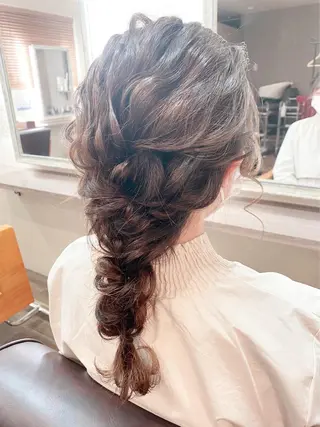 ロング ヘアアレンジ 田井中 悠紀のヘアスタイル