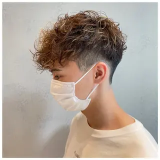 セミロング メンズ レイヤー・波巻き RYOSUKEのヘアスタイル