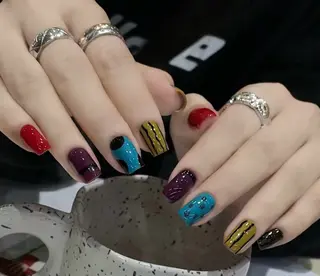 ネイル 高木 維麗絲のネイルデザイン