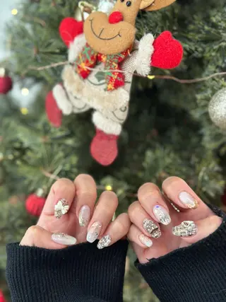 ネイル 12 designのネイルデザイン