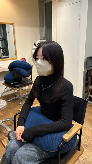 ロング カラー Rinon所属・沖 真琴のヘアスタイル