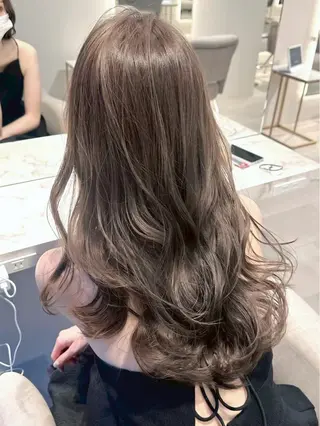 ロング カラー 𝐚𝐲𝐮𝐧𝐚 🤍のヘアスタイル