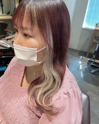 ロング 🦄艶カラー×韓国 NANA💎🐬のヘアスタイル