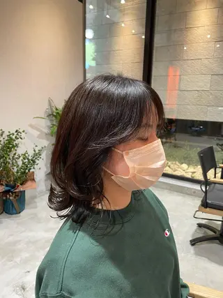 ミディアム 三好 祐希のヘアスタイル