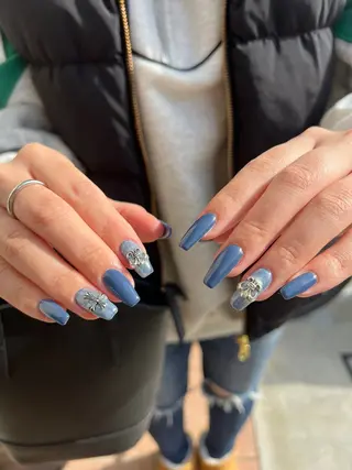 ネイル laninails所属・LANI nailsalonのネイルデザイン