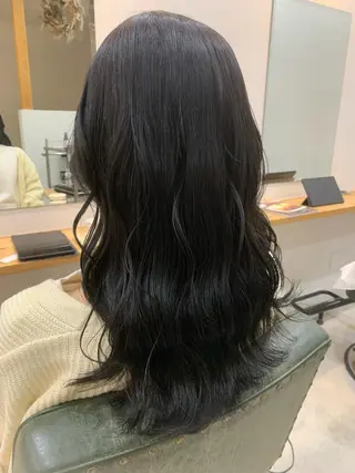 ロング カラー kanon hair所属・新木 愛花のヘアスタイル