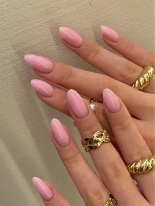 ネイル 高木 維麗絲のネイルデザイン