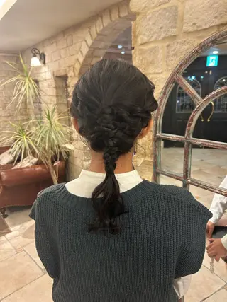 ヘアアレンジ Mei /オリーブ カラー/アレンジのヘアスタイル