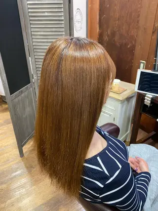 セミロング Un Fleur所属・立野 希沙のヘアスタイル