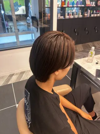 カラー メンズ 小向 音緒のヘアスタイル
