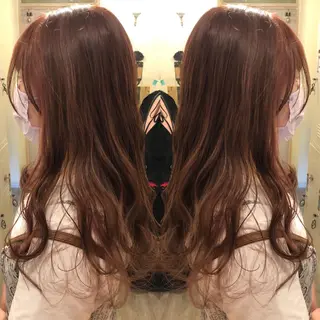ロング 艶カラー🩵💛 NANAのヘアスタイル