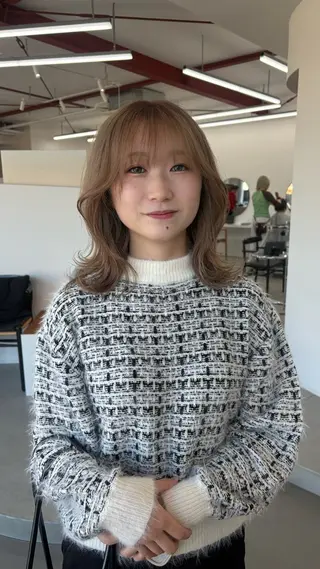 セミロング 🪻韓国カット 🤍yuanのヘアスタイル