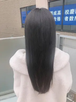 ロング カラー EARTH志木/佐藤 氷河のヘアスタイル