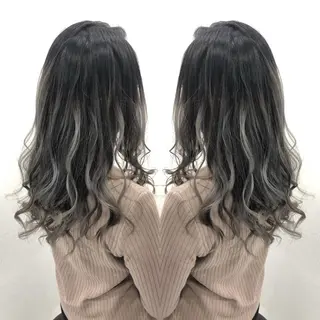 セミロング カラー 髪質改善特化サロン ICONIQ天神店のヘアスタイル