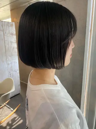 ショート カラー パーマ ヘアアレンジ メンズ キッズ ネイル マツエク・マツパ アイブロウ モリモト サナのヘアスタイル