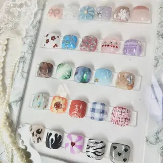 ネイル Kanako 💫のネイルデザイン