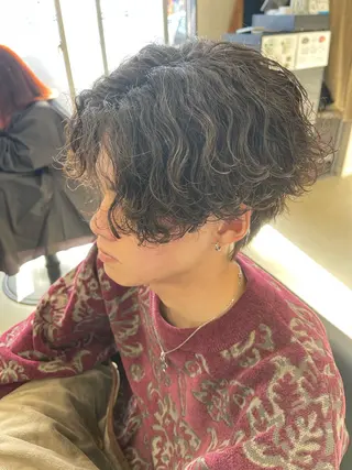 ミディアム パーマ メンズ メンズパーマ/波巻き パーマ/シャドウのヘアスタイル