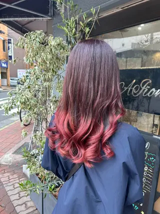 カラー Alion AIRIのヘアスタイル