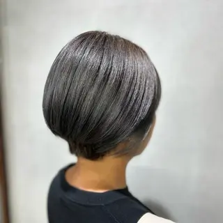 ショート N/デザインカラー 🌿ナギのヘアスタイル