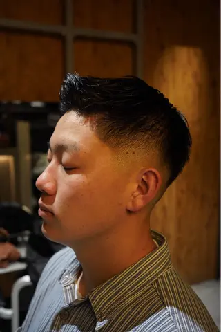 ショート メンズ GAKU 岳人のヘアスタイル