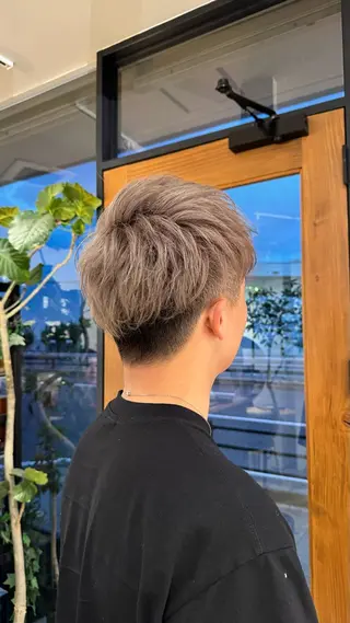 カラー メンズ 吉田 葉音のヘアスタイル