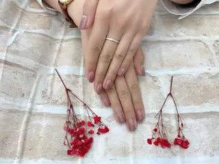 ネイル Can I Dressy  溝ノ口店所属・F. Neneのネイルデザイン